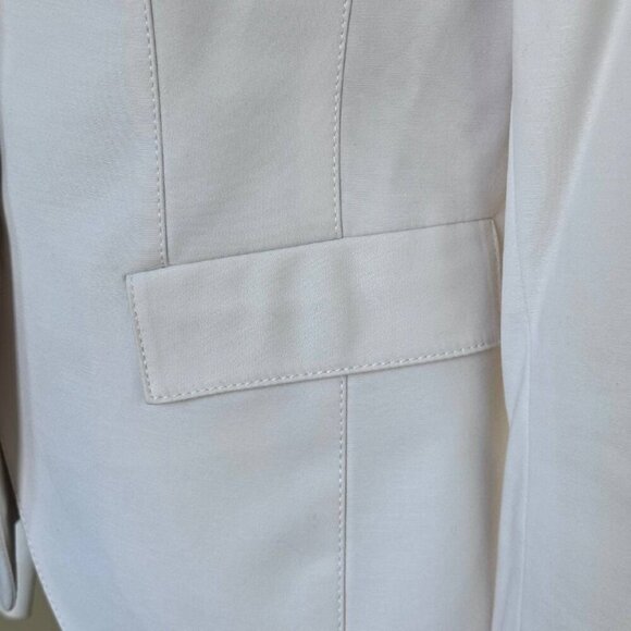 BANANA REPUBLIC Women’s Classy Cream Stretchy Blazer Jacket - Size 4P - Picture 3 of 7